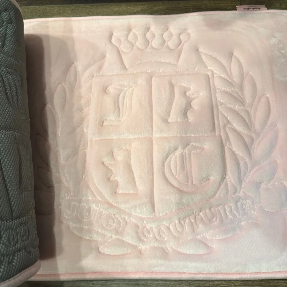 Juicy Couture Memory Foam Bath Mat Set